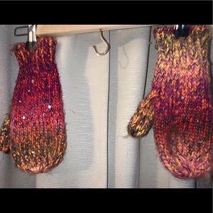 Mittens GIRLS (free w/purchase)